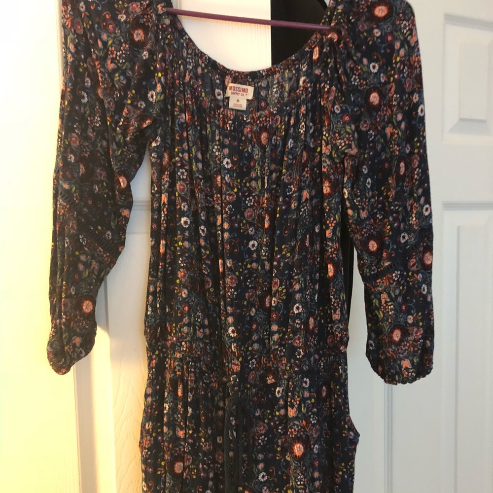 Super cute long sleeve/off the shoulder romper